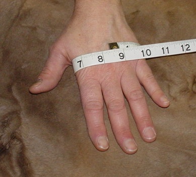 sheepskin mitten sizing