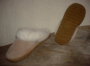 black sheepskin slippers