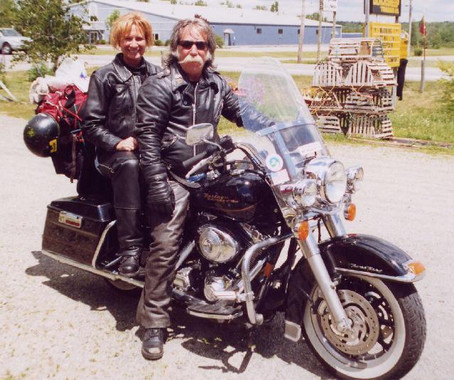 Diek and JoAnn on a Road King